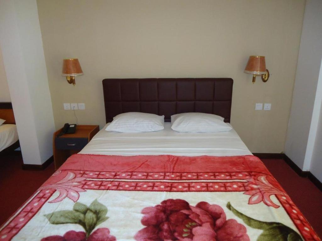 Stamford Star Hotel 누와라 엘리야 외부 사진